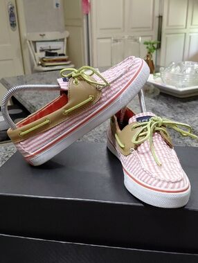 Women's 7M, Pink Striped Boat Shoes with Leather Laces. Look new except soles!